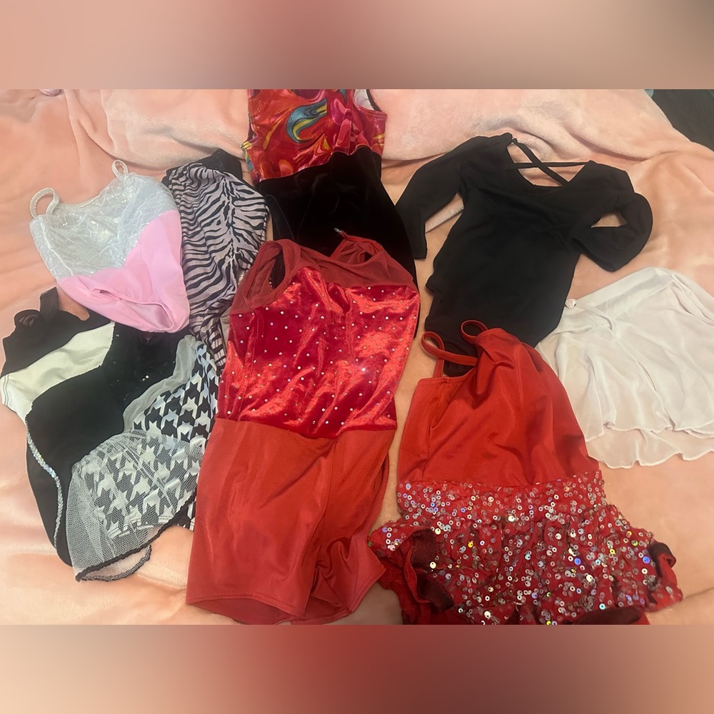 Lot of 7 Leotards size xs/s (street size 4-6)